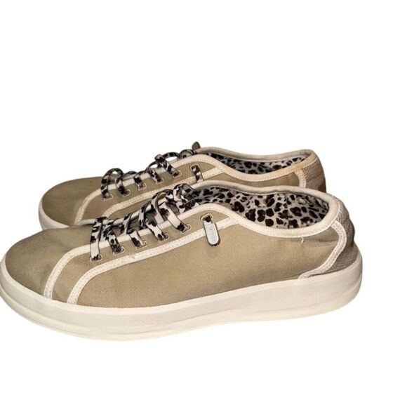 Hey Dude Women's Karina Joy Sneakers Beige Animal Print Size 9 - Picture 9 of 9